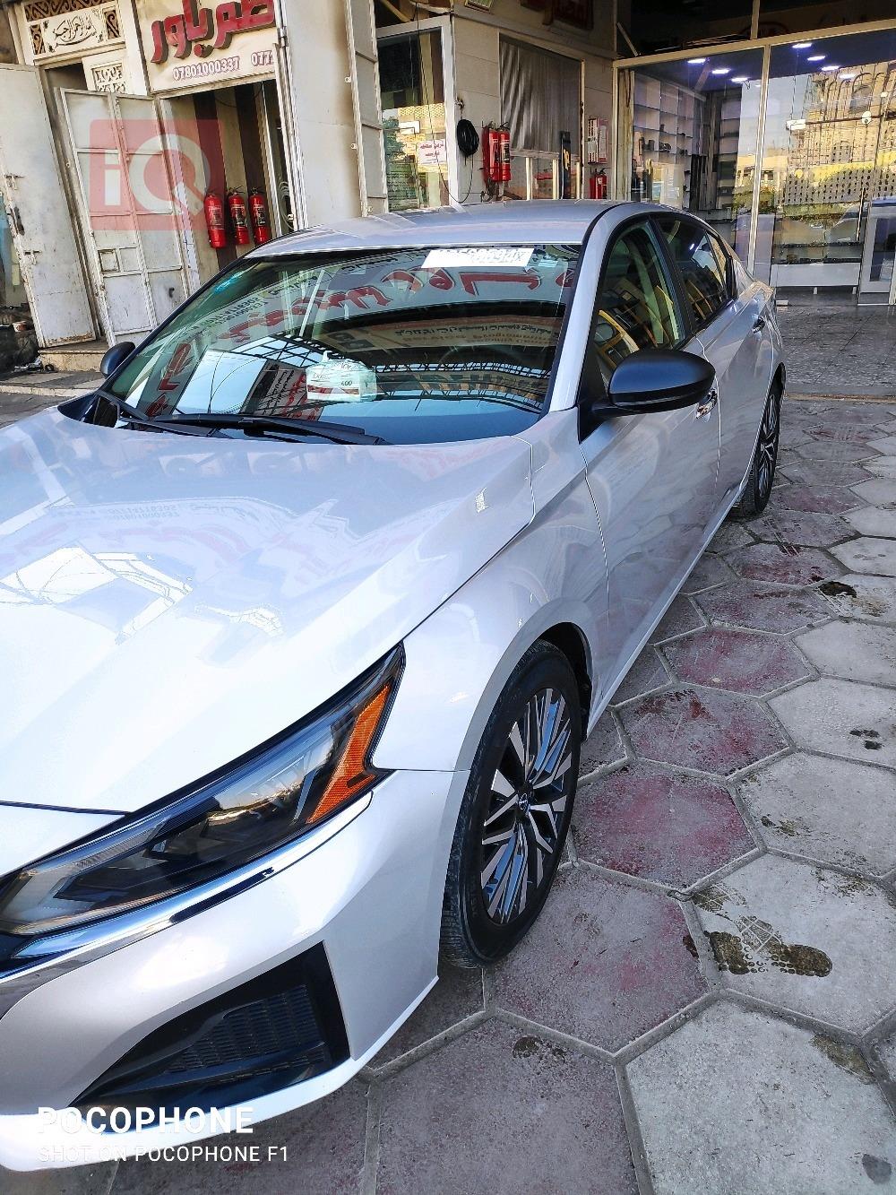 نيسان ألتيما